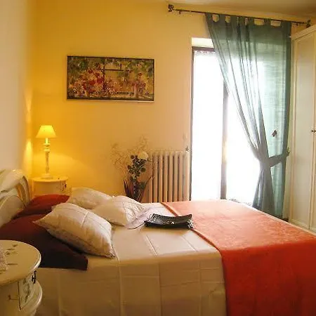 Due Leoni * Torri Del Benaco