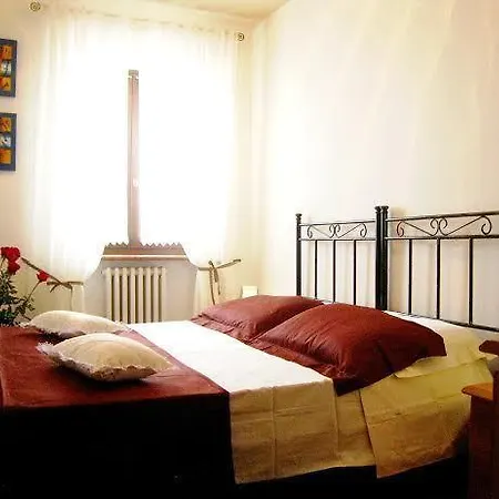 Bed & Breakfast Due Leoni 3*