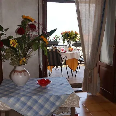 Bed & Breakfast Due Leoni Torri Del Benaco